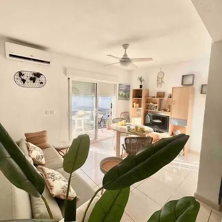 Arenal Paola Sea Views شقة *